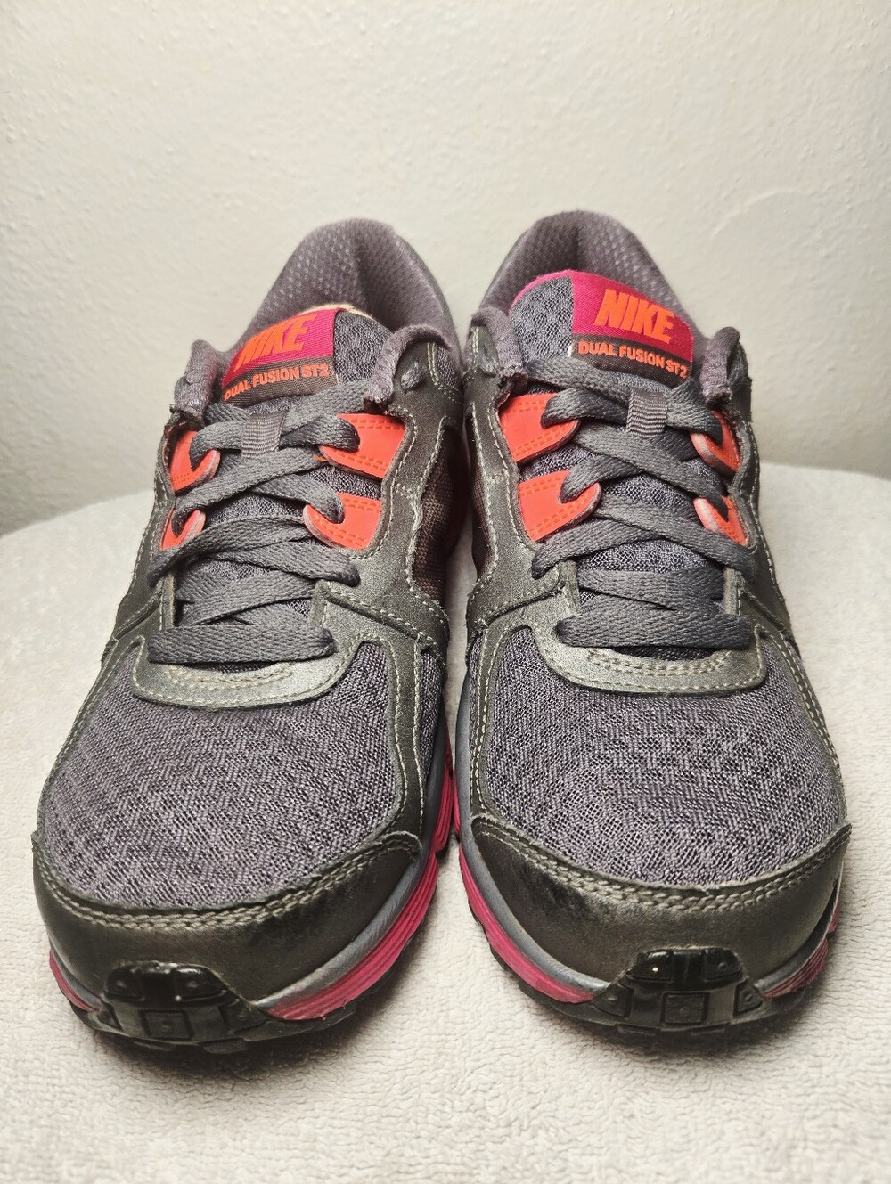 Nike Womens Size 7 Dual Fusion ST 2 Running Shoes Gray Pink Silver 454240-066 - Picture 5 of 10
